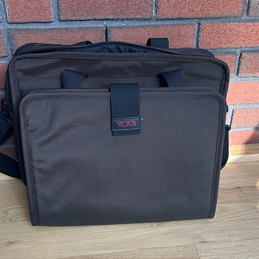 Tumi Dark Brown Briefcase - Picture 5 of 5